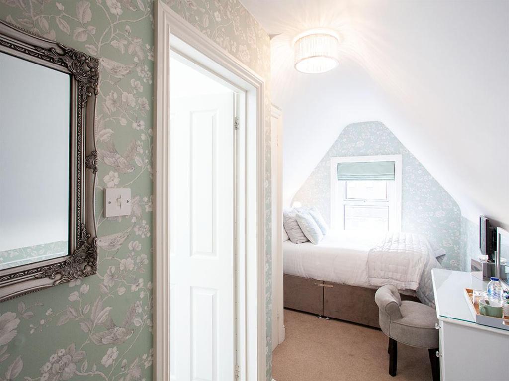 The Castleton 4* Swanage